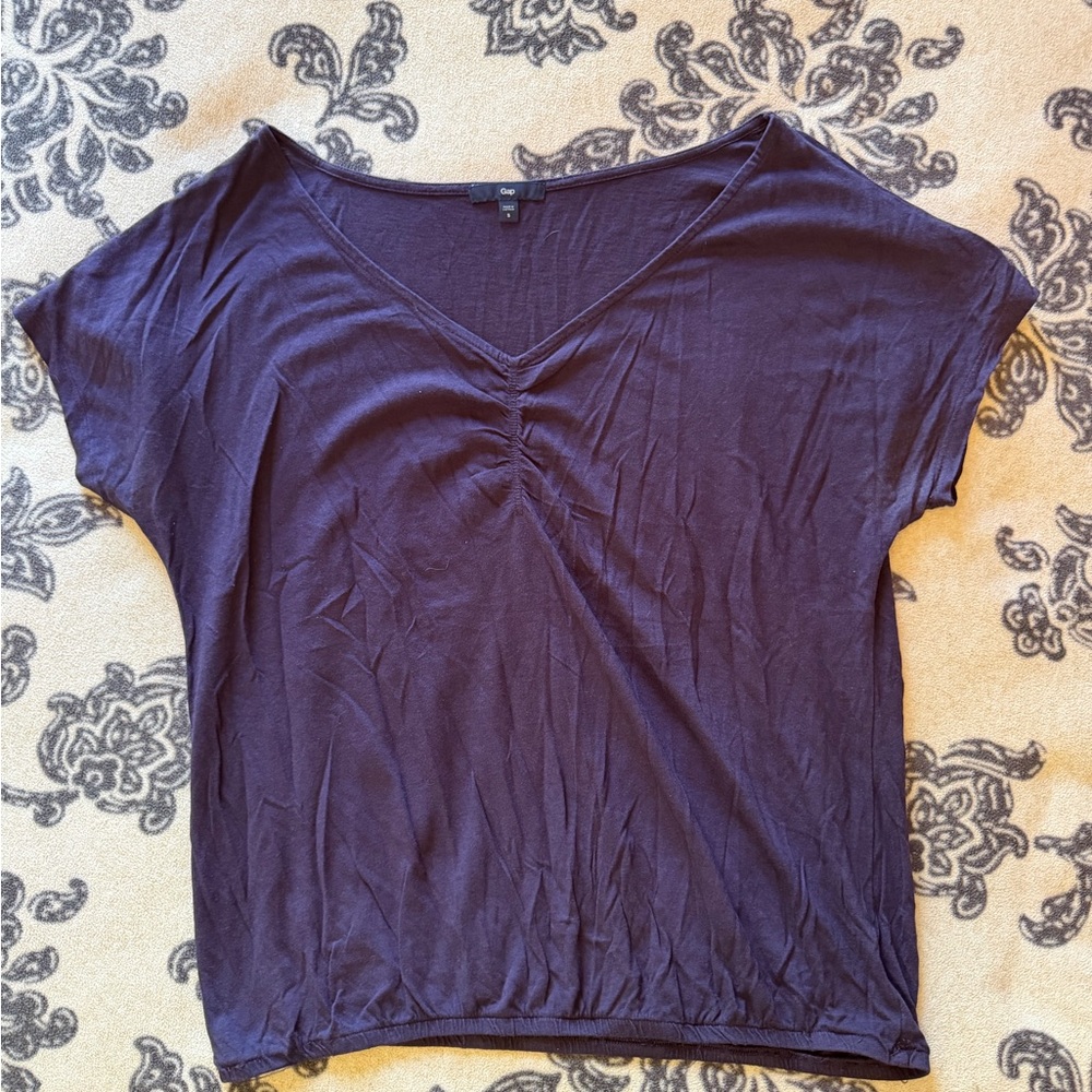 GAP Purple V-Neck Short Sleeve Top